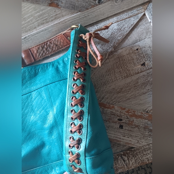ANABAGLISH Large Turqoise Leather Boho Crossbody Handbag ⚘️ - Picture 2 of 13